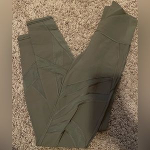 Lululemon mesh leggings